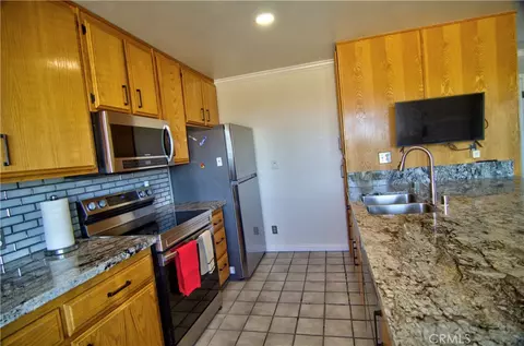 Kitchen - 51063 Joshua Tree, Johnson Valley, CA 92285 photo 1 of 6