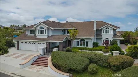 Exterior - 111 Hillcrest Dr, Irvine, CA 92603 photo 7 of 7