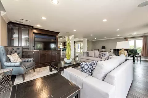 Living - 111 Hillcrest Dr, Irvine, CA 92603 photo 3 of 6