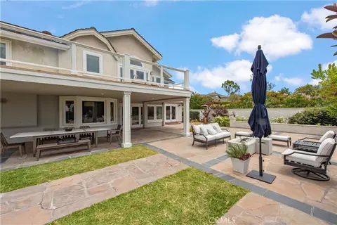 Exterior - 111 Hillcrest Dr, Irvine, CA 92603 photo 5 of 7