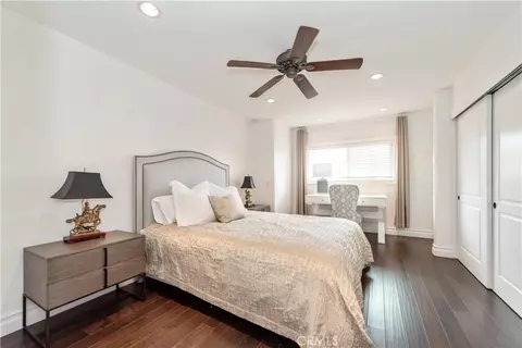 Bedroom - 111 Hillcrest Dr, Irvine, CA 92603 photo 3 of 4