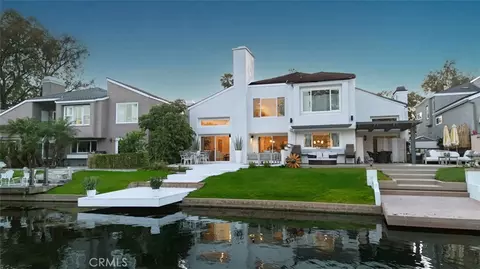 22526 Lake Forest Ln, Lake Forest, CA 92630