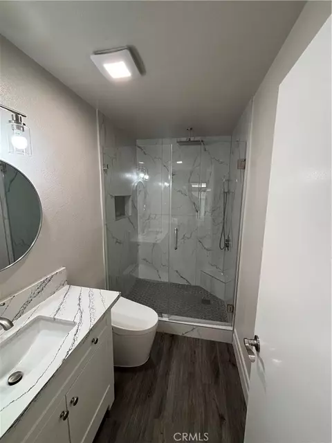 Bath - 1000 Central #19, Riverside, CA 92507 photo 2 of 5