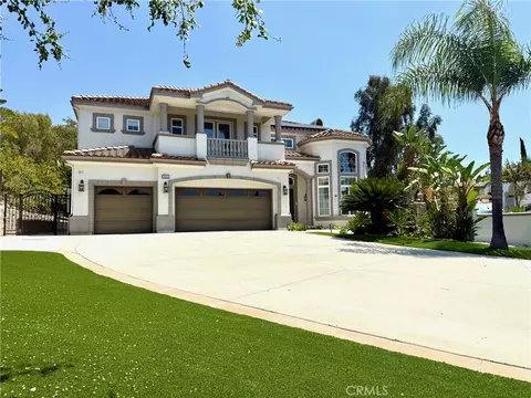 18665 Seabiscuit, Yorba Linda, CA 92886
