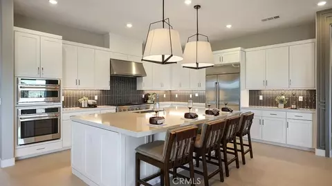 24392 Camino Oceano, Valencia, CA 91354