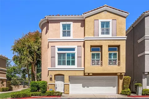 237 Montana Del Lago Dr, Rancho Santa Margarita, CA 92688