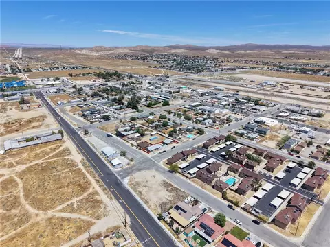 2643 Dixie St, Rosamond, CA 93560 photo 32
