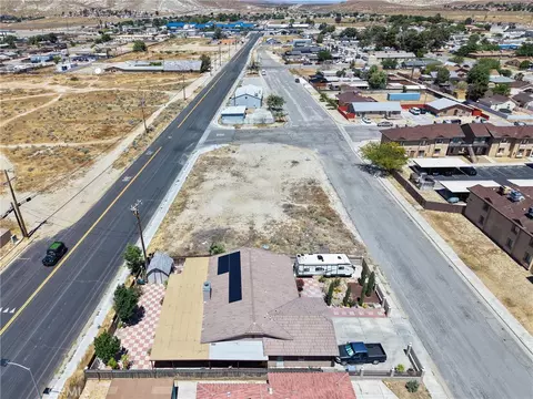 2643 Dixie St, Rosamond, CA 93560 photo 33