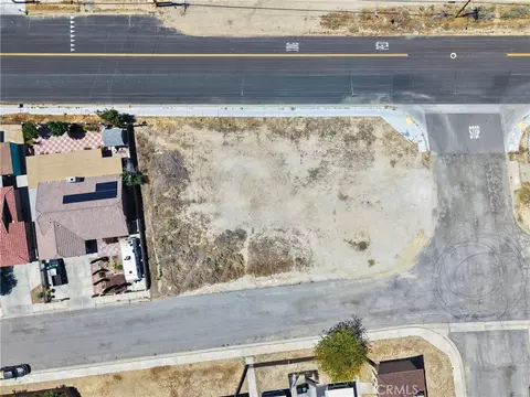 2643 Dixie St, Rosamond, CA 93560 photo 7