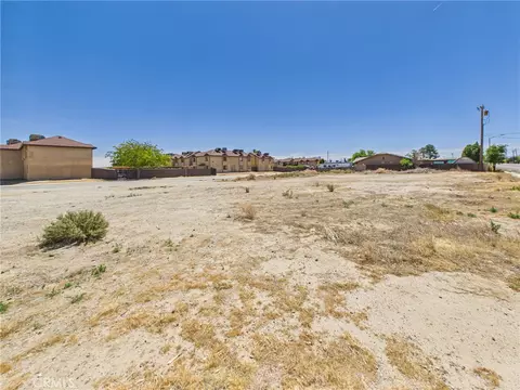2643 Dixie St, Rosamond, CA 93560 photo 16
