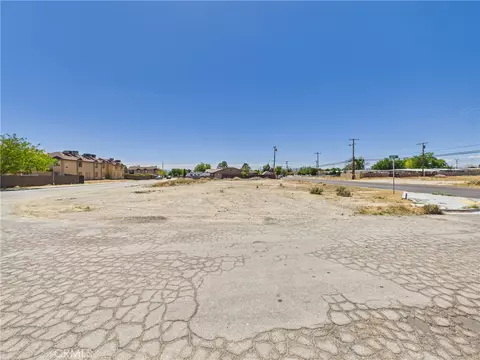 2643 Dixie St, Rosamond, CA 93560 photo 26