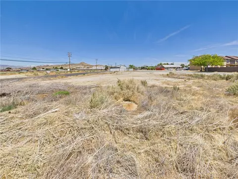 2643 Dixie St, Rosamond, CA 93560 photo 22