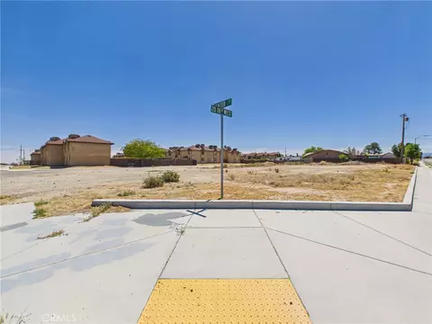 2643 Dixie St, Rosamond, CA 93560