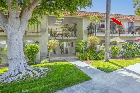 2266 Via Puerta #O, Laguna Woods, CA 92637