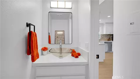 Bath - 336 Fallingstar, Irvine, CA 92614 photo 1 of 4
