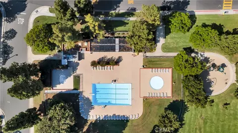 View/Area - 336 Fallingstar, Irvine, CA 92614 photo 7 of 19