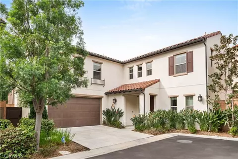 102 Yellow Pne, Irvine, CA 92618