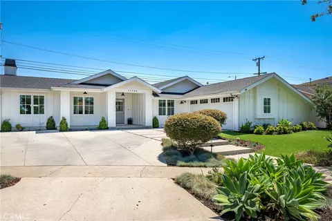 11782 Davenport, Rossmoor, CA 90720