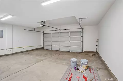Other - 965 W Dhalia St, Compton, CA 90220 photo 7 of 10