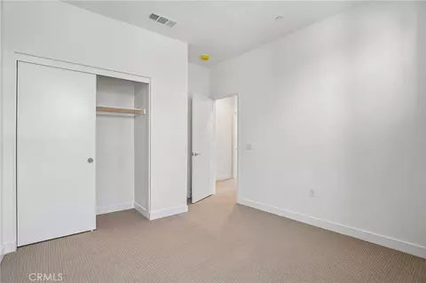 Bedroom - 965 W Dhalia St, Compton, CA 90220 photo 2 of 7