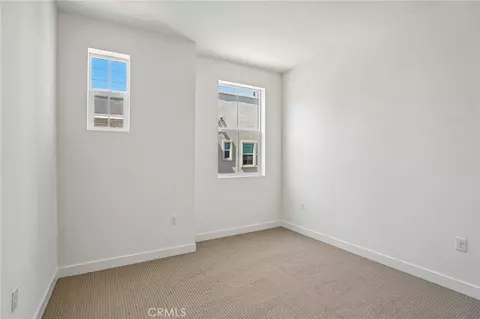 Bedroom - 965 W Dhalia St, Compton, CA 90220 photo 1 of 7