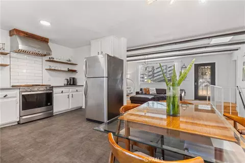 Kitchen - 24556 Geneva Dr, Crestline, CA 92325 photo 1 of 2