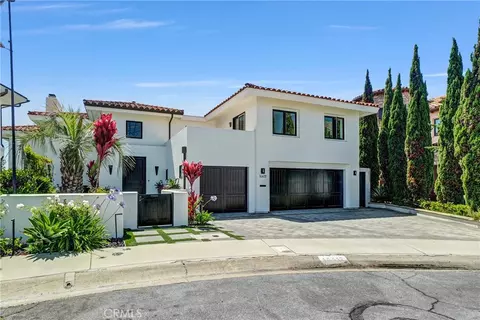 16412 Ardsley Cir, Huntington Beach, CA 92649