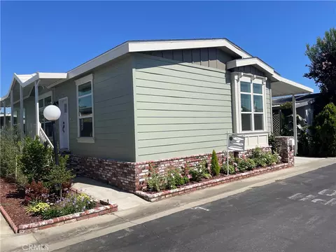 46 Estrella, Tustin, CA 92780