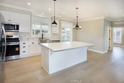 46 Estrella, Tustin, CA 92780 photo 4