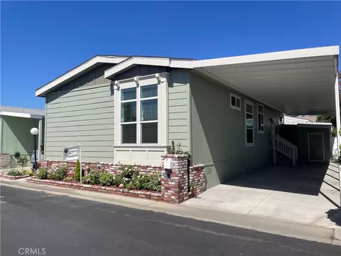 46 Estrella, Tustin, CA 92780 photo 2