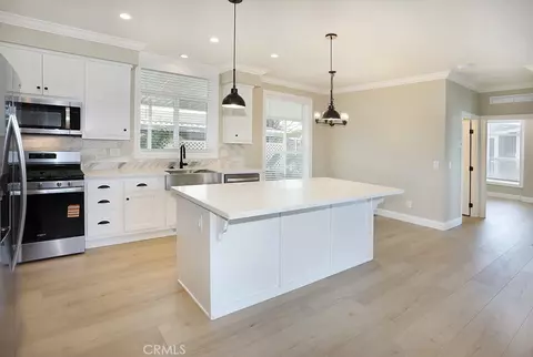 46 Estrella, Tustin, CA 92780 photo 4