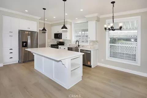 46 Estrella, Tustin, CA 92780 photo 5