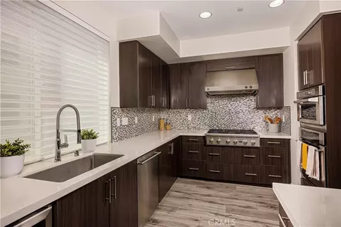 Kitchen - 108 Rockefeller, Irvine, CA 92612 photo 2 of 3