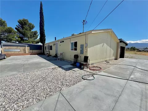 2775 Duncan Rd, Phelan, CA 92371