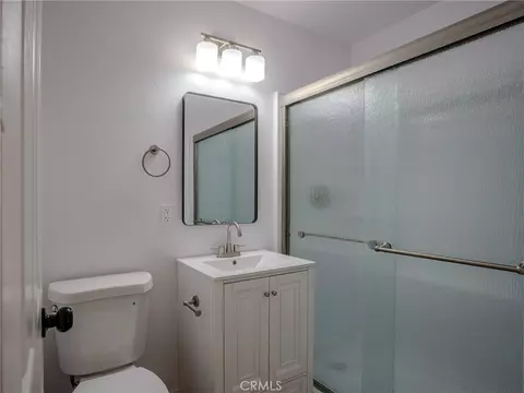 Bath - 21865 Fox, Apple Valley, CA 92307 photo 2 of 2