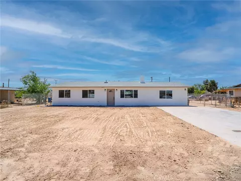21865 Fox, Apple Valley, CA 92307