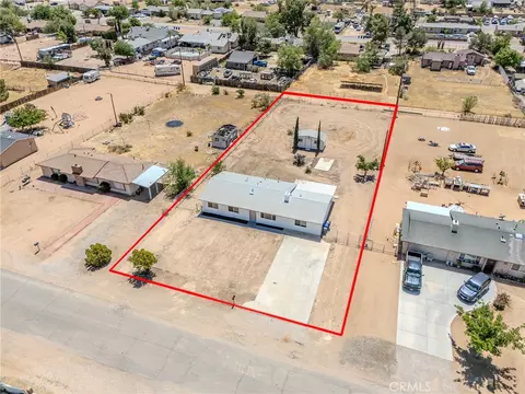 View/Area - 21865 Fox, Apple Valley, CA 92307 photo 2 of 4