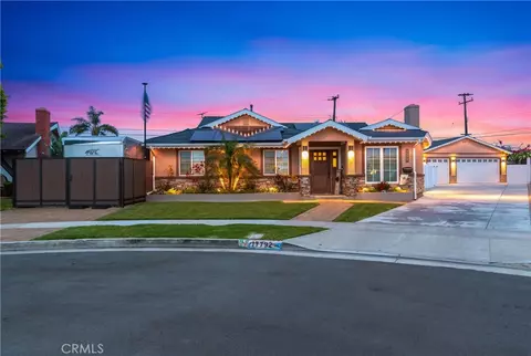17792 Lewis Ln, Huntington Beach, CA 92647