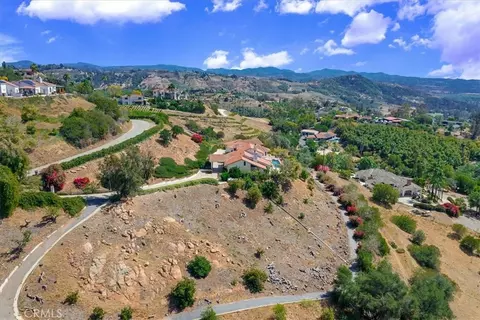 View/Area - 2323 Wilt, Fallbrook, CA 92028 photo 10 of 12