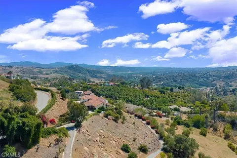 View/Area - 2323 Wilt, Fallbrook, CA 92028 photo 11 of 12