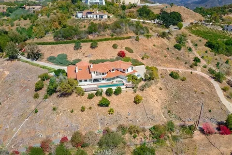 View/Area - 2323 Wilt, Fallbrook, CA 92028 photo 7 of 12
