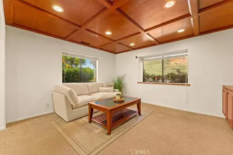 Living - 2323 Wilt, Fallbrook, CA 92028 photo 2 of 3