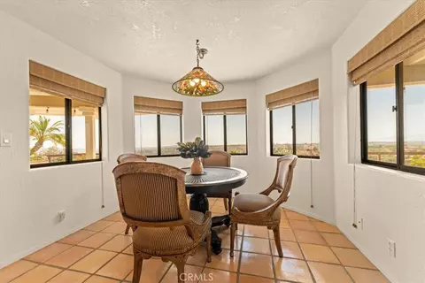 Dining - 2323 Wilt, Fallbrook, CA 92028 photo 3 of 3