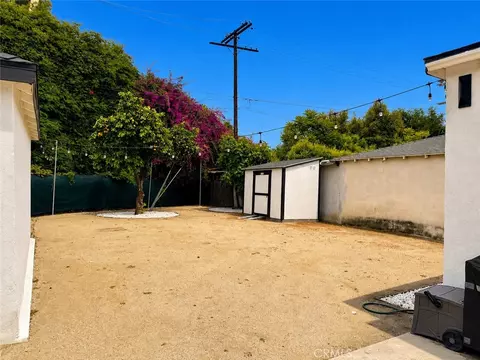 Exterior - 4538 Tujunga Ave, Studio City, CA 91602 photo 10 of 12