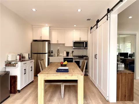 Kitchen - 4538 Tujunga Ave, Studio City, CA 91602 photo 1 of 1