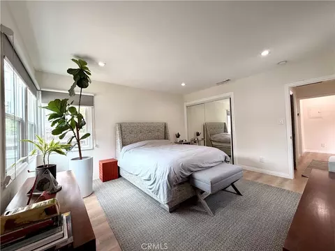 Bedroom - 4538 Tujunga Ave, Studio City, CA 91602 photo 3 of 4