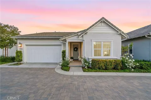 180 Luneta Ln, Rancho Mission Viejo, CA 92694