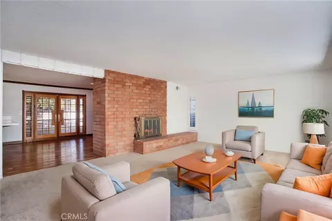 Living - 2968 Ceylon, Costa Mesa, CA 92626 photo 5 of 9