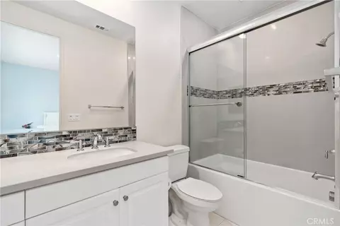Bath - 118 Ritual, Irvine, CA 92618 photo 3 of 3