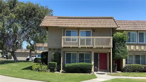10466 Smoke River Ct, Fountain Valley, CA 92708